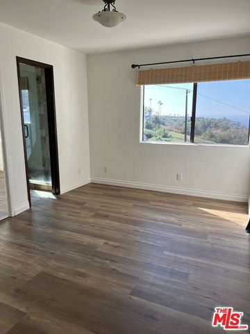 29239 Heathercliff Road 3, Malibu, CA 90265