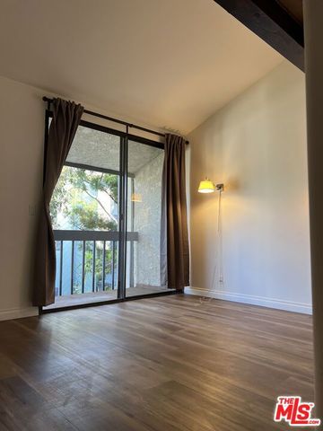 29239 Heathercliff Road 3, Malibu, CA 90265