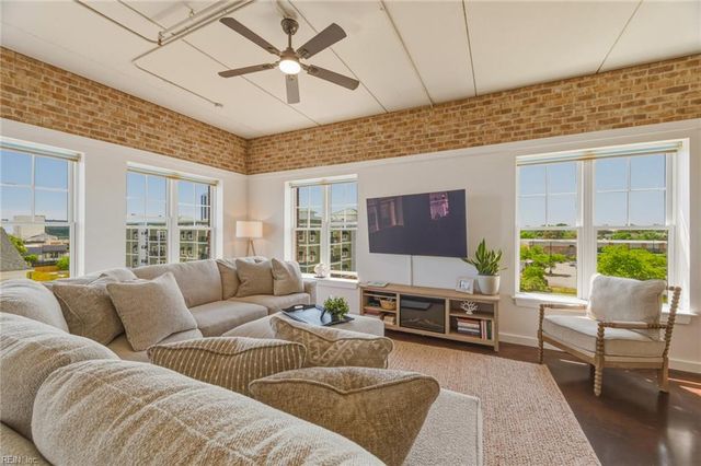 2951 Baltic Ave Ste 401, Virginia Beach, VA 23451