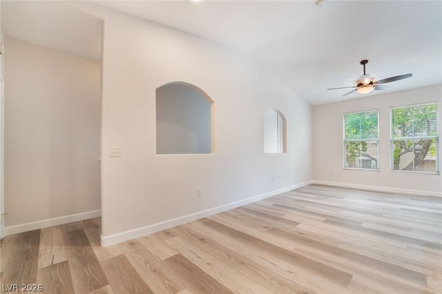 9975 Peace Way 2088, Las Vegas, NV 89147