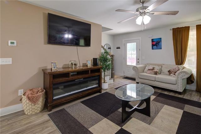 2445 Fleetwood Drive, Cumming, GA 30041