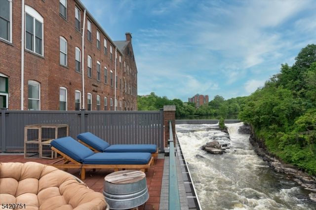 240 Main St Unit 105 105, Little Falls Twp., NJ 07424