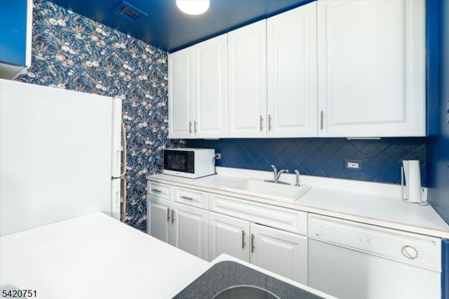 240 Main St Unit 105 105, Little Falls Twp., NJ 07424
