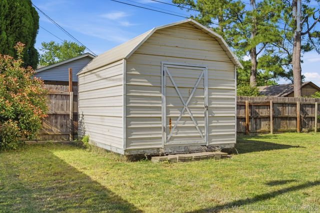 5769 E 29th Street, Tulsa, OK 74114
