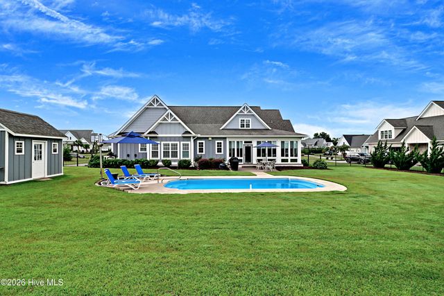 107 Crystal Moon Way, Hampstead, NC 28443
