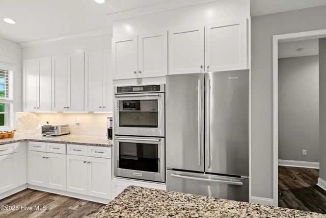 107 Crystal Moon Way, Hampstead, NC 28443