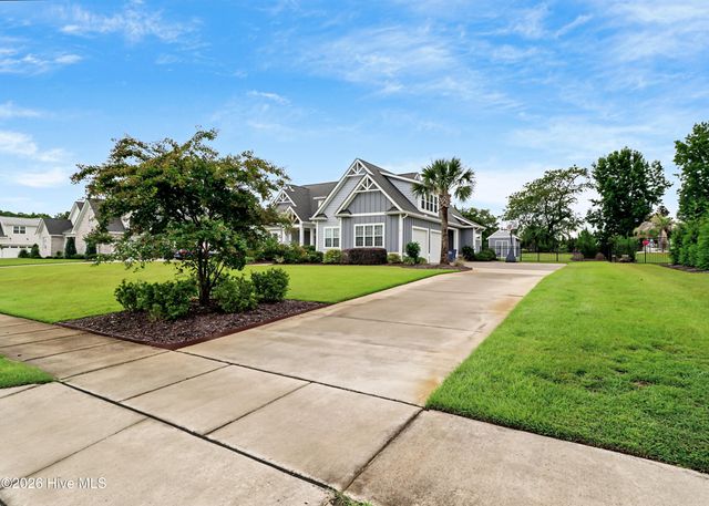 107 Crystal Moon Way, Hampstead, NC 28443