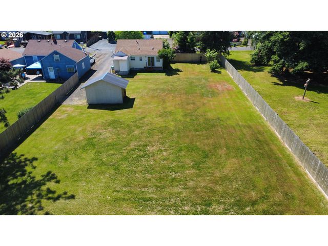 4950 Sw 139TH Ave, Beaverton, OR 97005