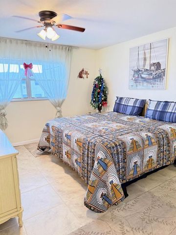 276 Saxony F, Delray Beach, FL 33446