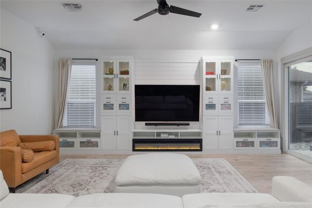 4429 Wilder Farm LN, Georgetown, TX 78628