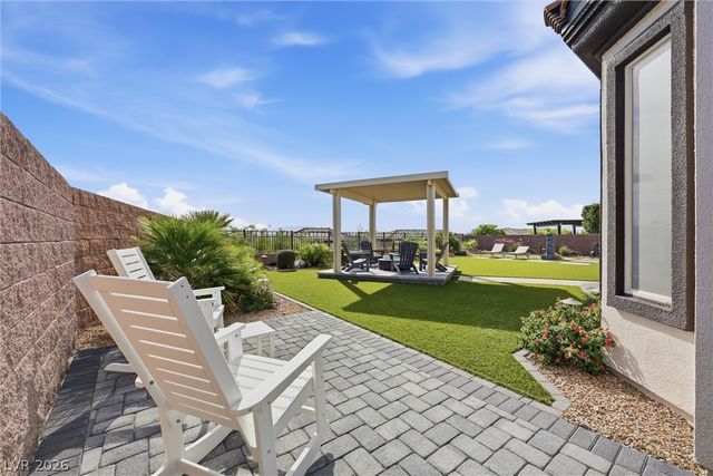 2913 Grande Arch Street, Henderson, NV 89044