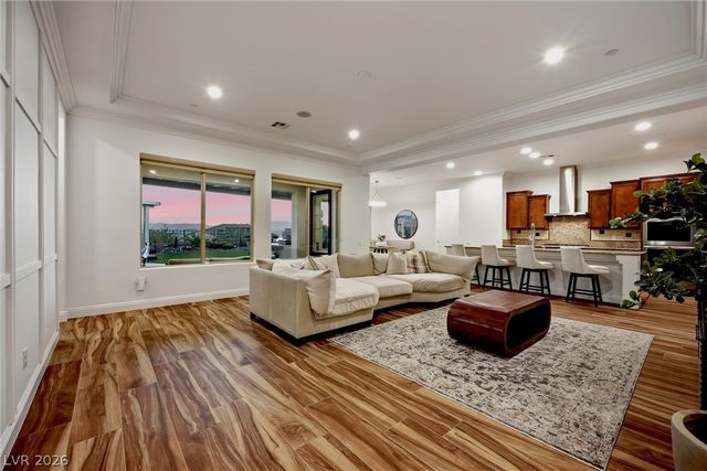2913 Grande Arch Street, Henderson, NV 89044