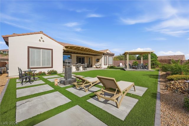 2913 Grande Arch Street, Henderson, NV 89044