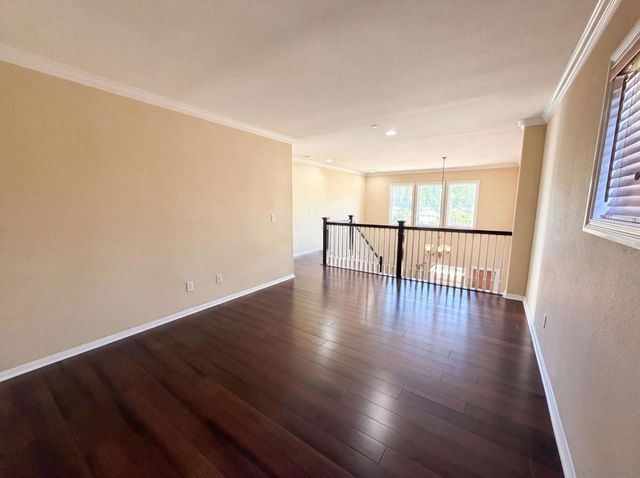 2954 Rangpur, Escondido, CA 92027