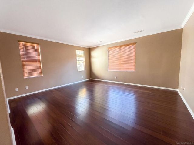 2954 Rangpur, Escondido, CA 92027
