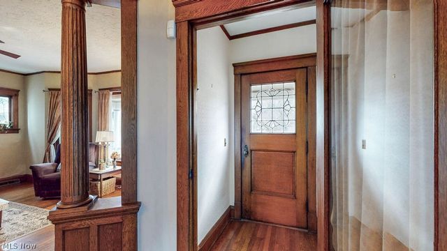 2190 Grandview Avenue, Cleveland Heights, OH 44106