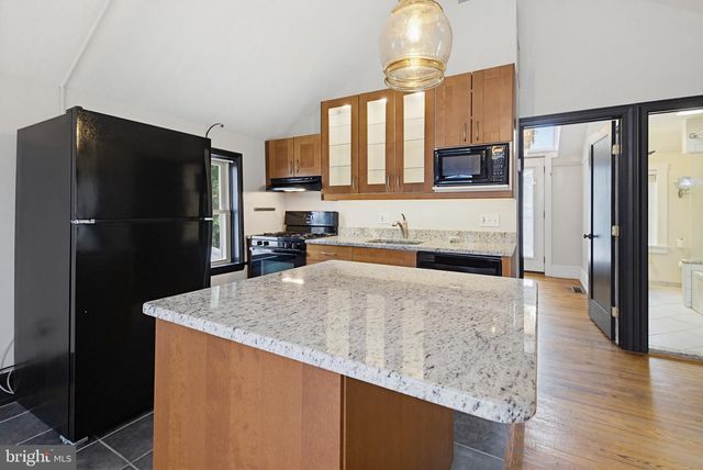 432 W MARION ST, Lancaster, PA 17603