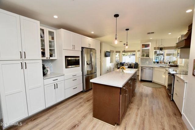 201 W PERSHING Avenue, Phoenix, AZ 85029