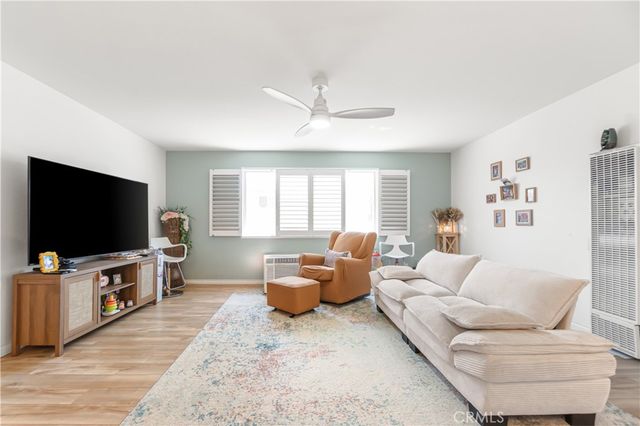 2890 E Artesia 60, Long Beach, CA 90805