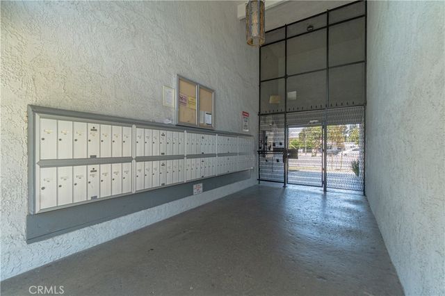 2890 E Artesia 60, Long Beach, CA 90805