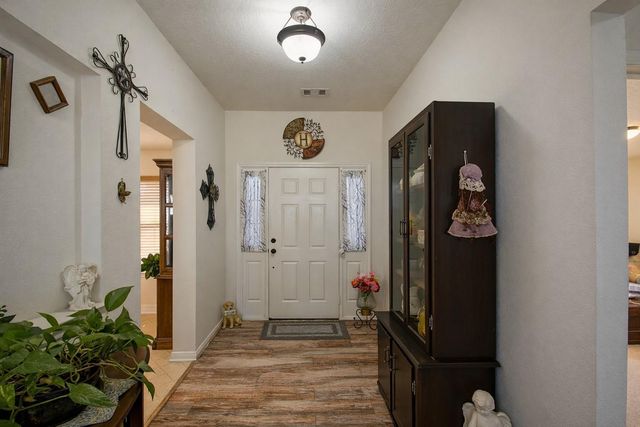 9439 Jeske Rd, Needville, TX 77461