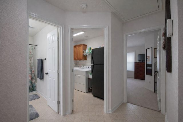 9439 Jeske Rd, Needville, TX 77461