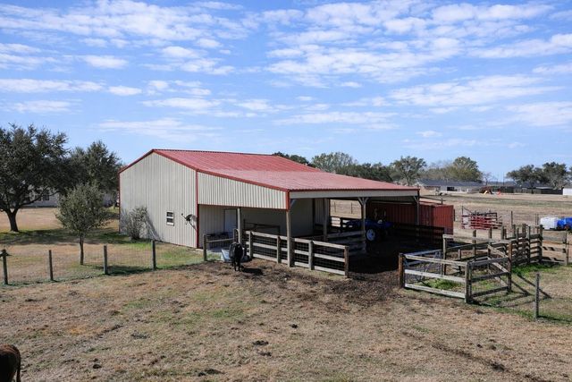 9439 Jeske Rd, Needville, TX 77461