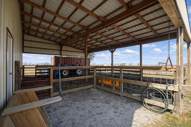 9439 Jeske Rd, Needville, TX 77461