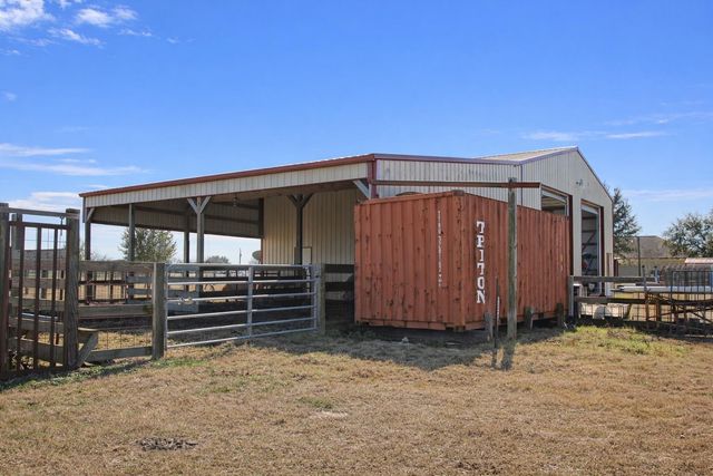 9439 Jeske Rd, Needville, TX 77461