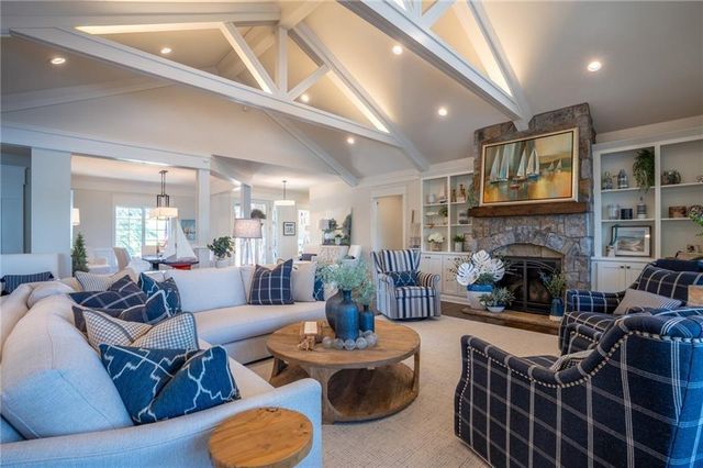 1038 Lake Viking Terrace, Altamont, MO 64620