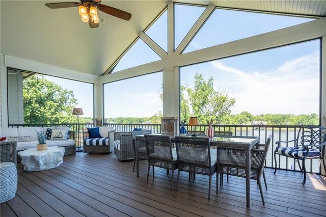 1038 Lake Viking Terrace, Altamont, MO 64620