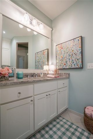 1038 Lake Viking Terrace, Altamont, MO 64620