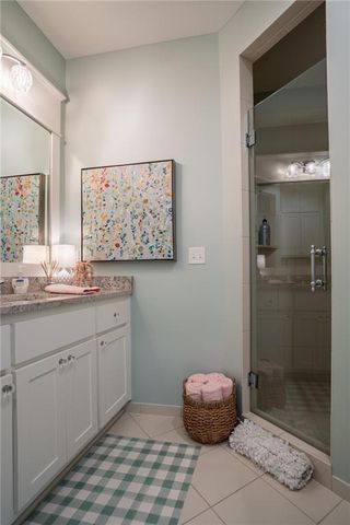 1038 Lake Viking Terrace, Altamont, MO 64620