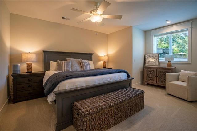 1038 Lake Viking Terrace, Altamont, MO 64620