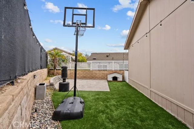 13691 Gavina ave 382, Sylmar, CA 91342