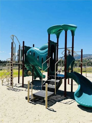 13691 Gavina ave 382, Sylmar, CA 91342
