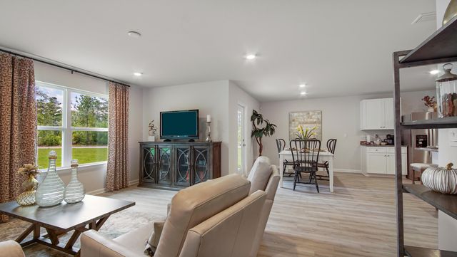 165 Eunola Lane, Freeport, FL 32439