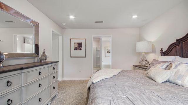 165 Eunola Lane, Freeport, FL 32439