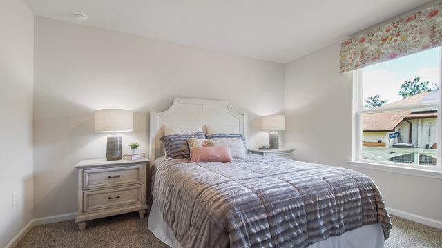 165 Eunola Lane, Freeport, FL 32439