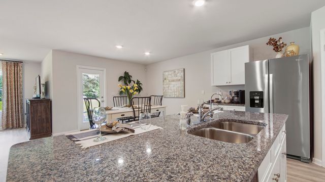 165 Eunola Lane, Freeport, FL 32439