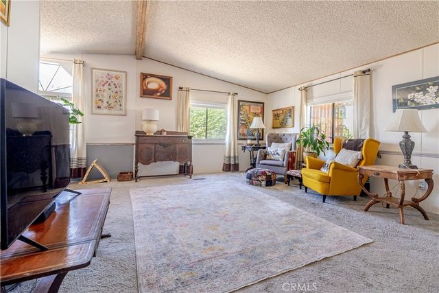 9161 Santa Fe Avenue E 9, Hesperia, CA 92345