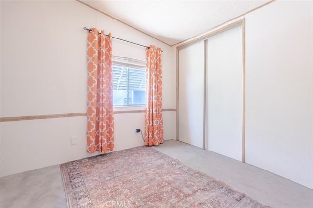 9161 Santa Fe Avenue E 9, Hesperia, CA 92345