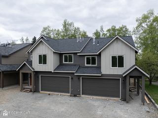4514 Grumman Street, Anchorage, AK 99507