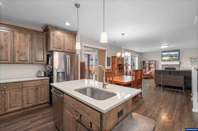 2958 SW Redmond Hill Rd, Mcminnville, OR 97128