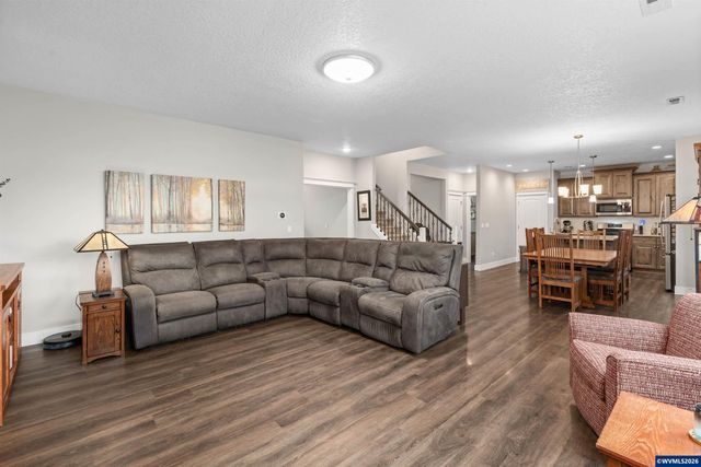 2958 SW Redmond Hill Rd, Mcminnville, OR 97128