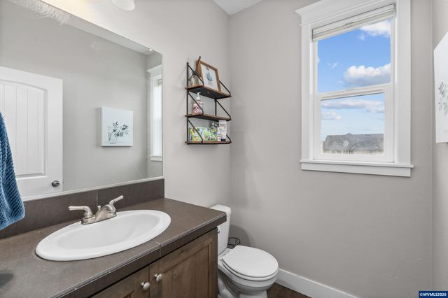 2958 SW Redmond Hill Rd, Mcminnville, OR 97128