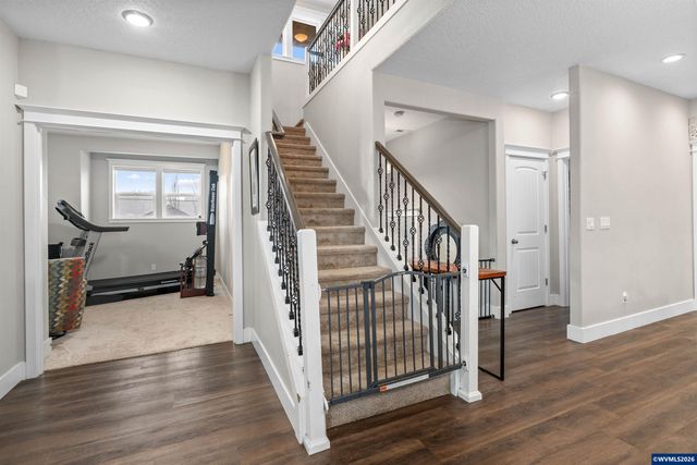 2958 SW Redmond Hill Rd, Mcminnville, OR 97128