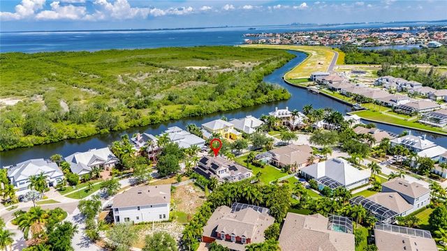 824 ISLEBAY DRIVE, Apollo Beach, FL 33572