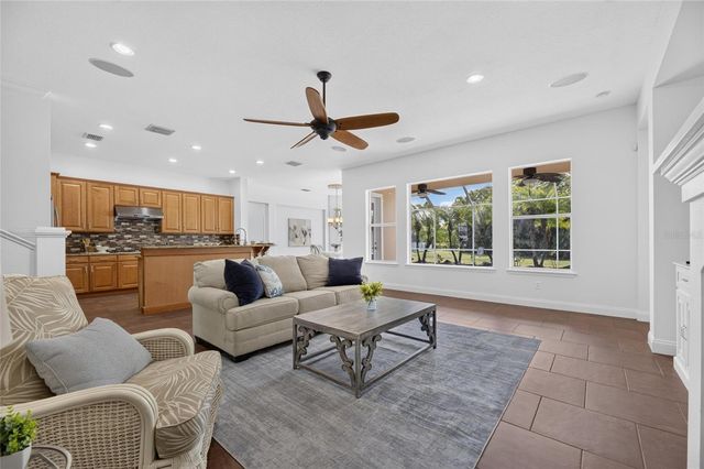 824 ISLEBAY DRIVE, Apollo Beach, FL 33572