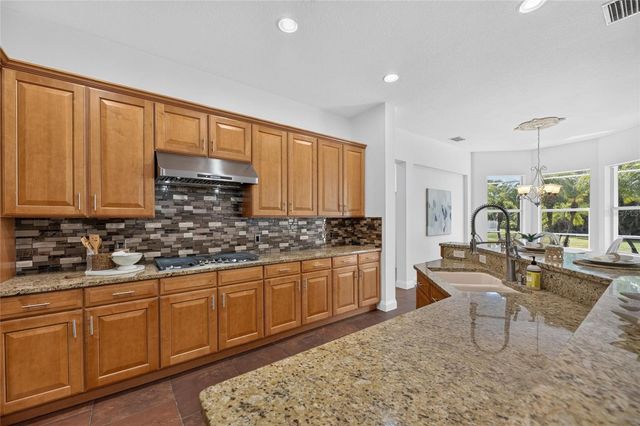 824 ISLEBAY DRIVE, Apollo Beach, FL 33572